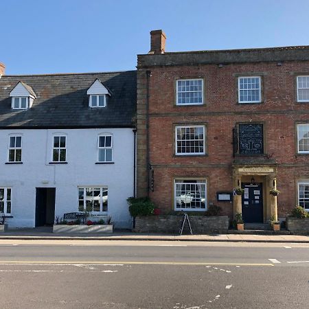 The Ilchester Arms Hotel, Ilchester Somerset Exterior foto
